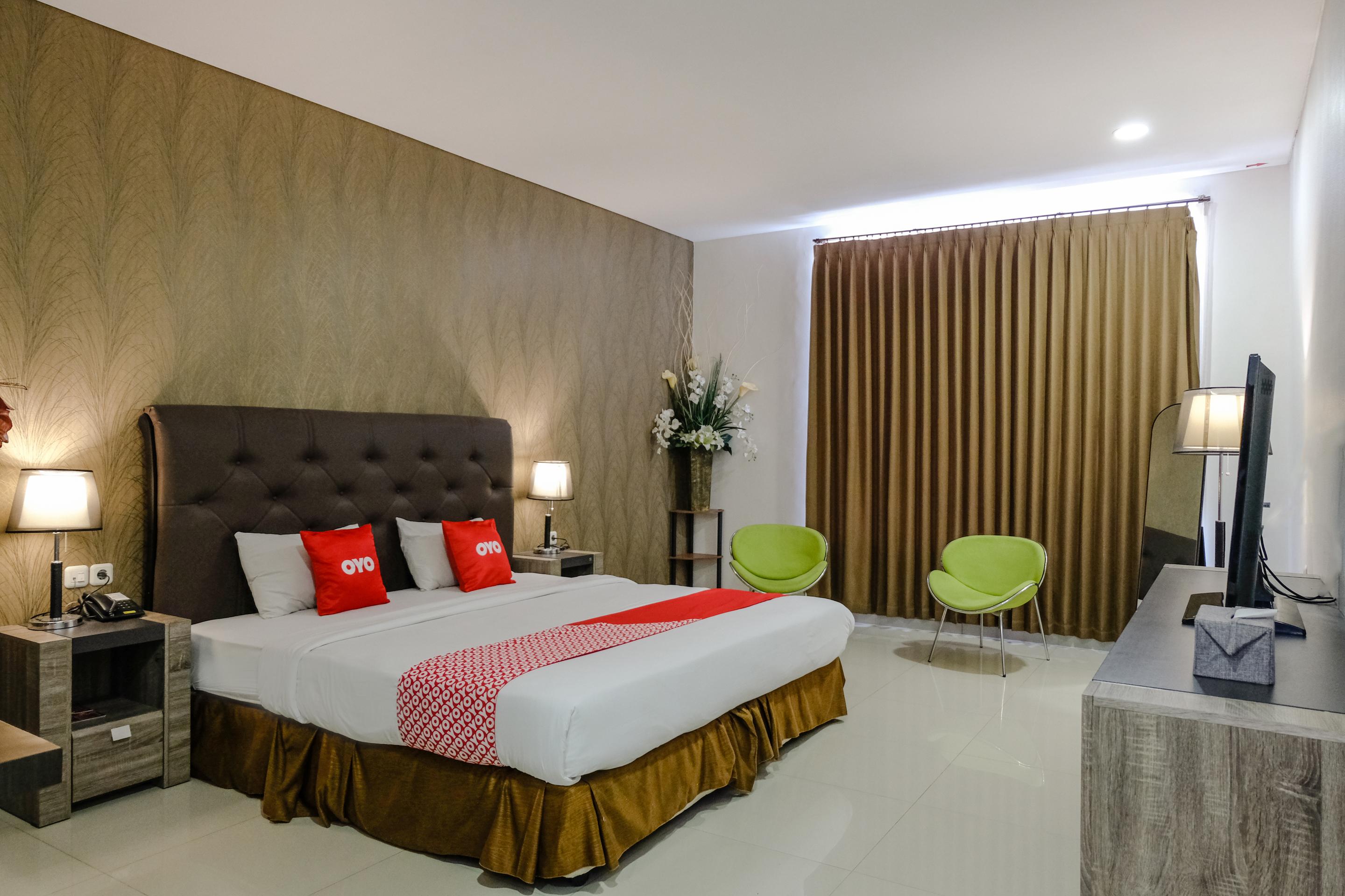 Super Oyo Townhouse Oak Series Style Hotel Jembel Exterior foto