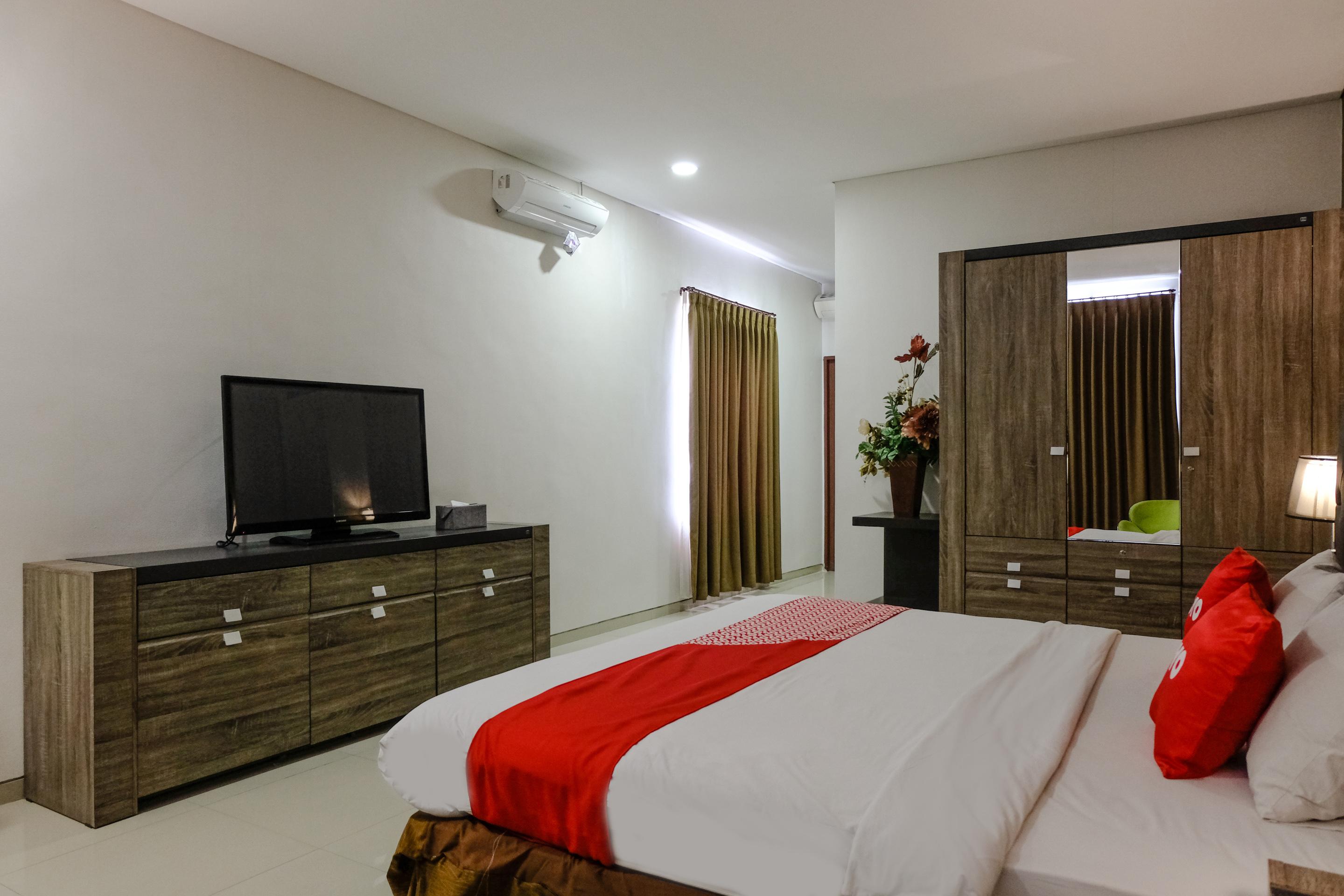 Super Oyo Townhouse Oak Series Style Hotel Jembel Exterior foto