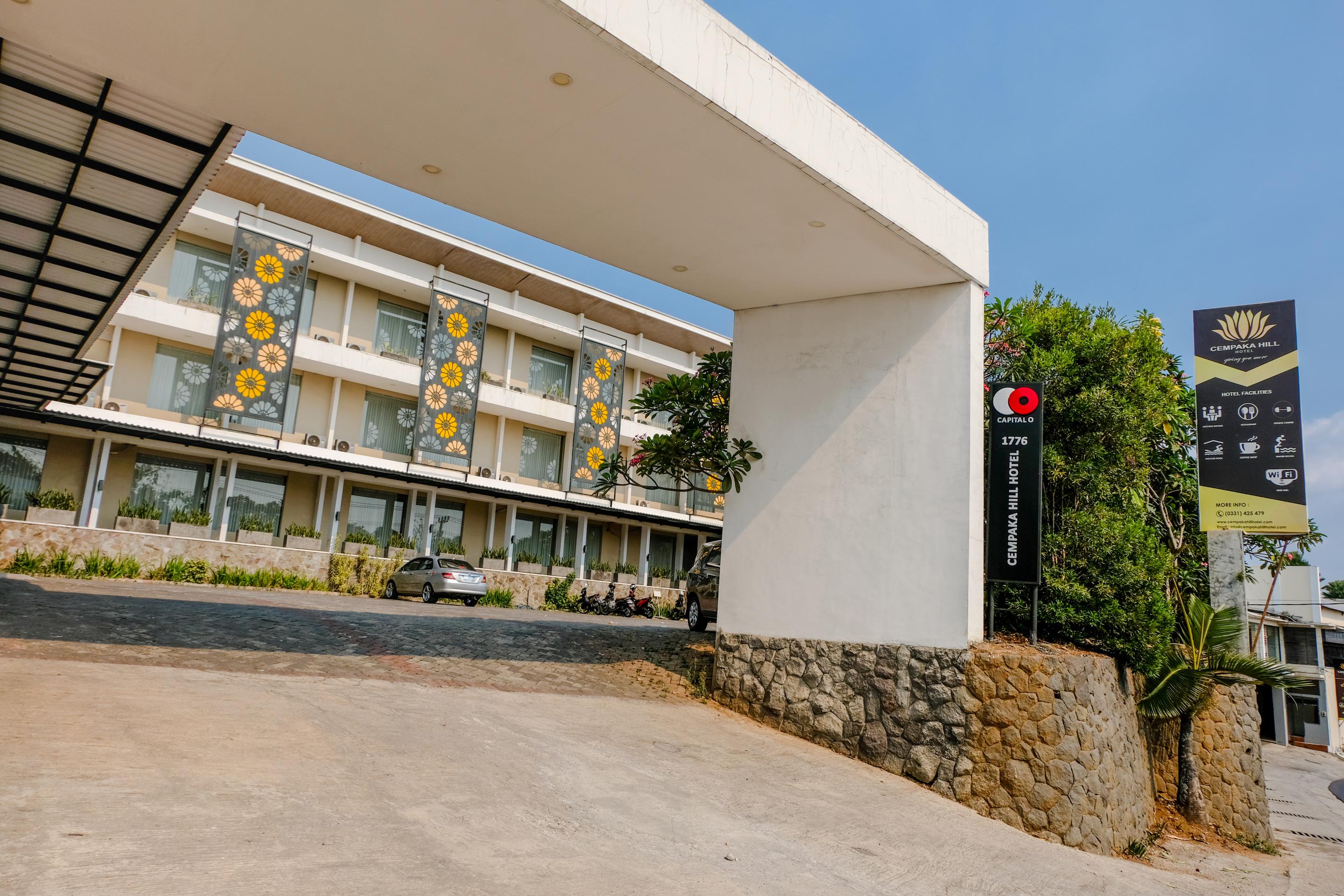 Super Oyo Townhouse Oak Series Style Hotel Jembel Exterior foto