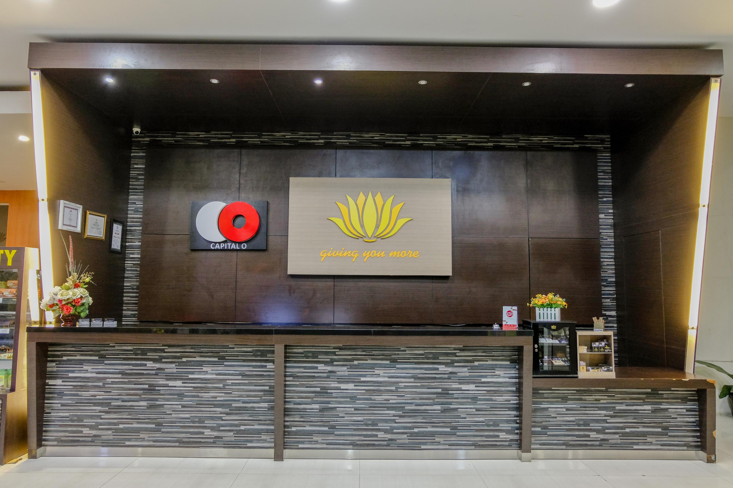 Super Oyo Townhouse Oak Series Style Hotel Jembel Exterior foto